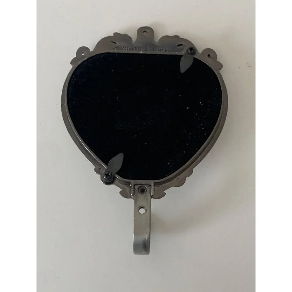 Sheffield Home Heart-Shaped Picture Frame With Hook 2.5